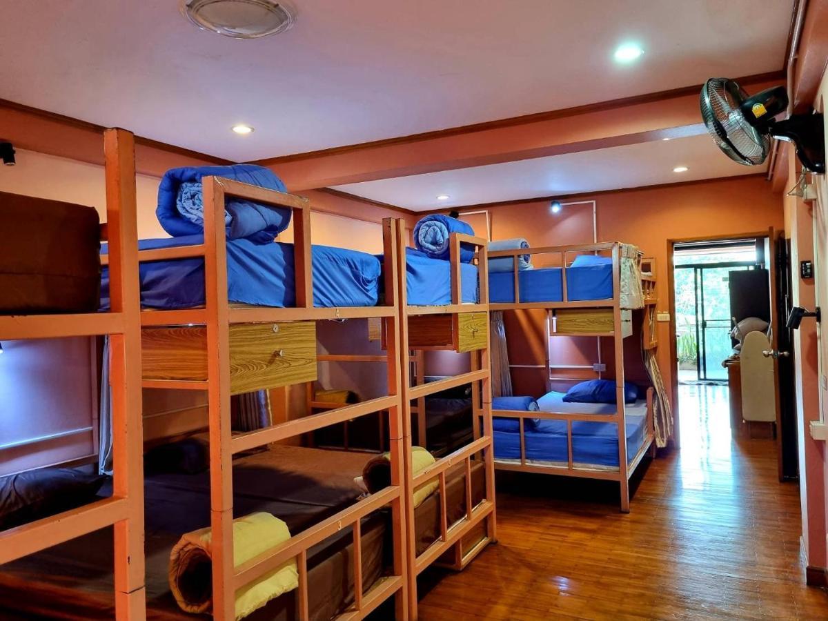 T2B Hostel Chiang Mai Exterior photo
